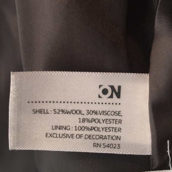 Old Navy Girl’s brown plaid wool coat - Picture 6 of 6